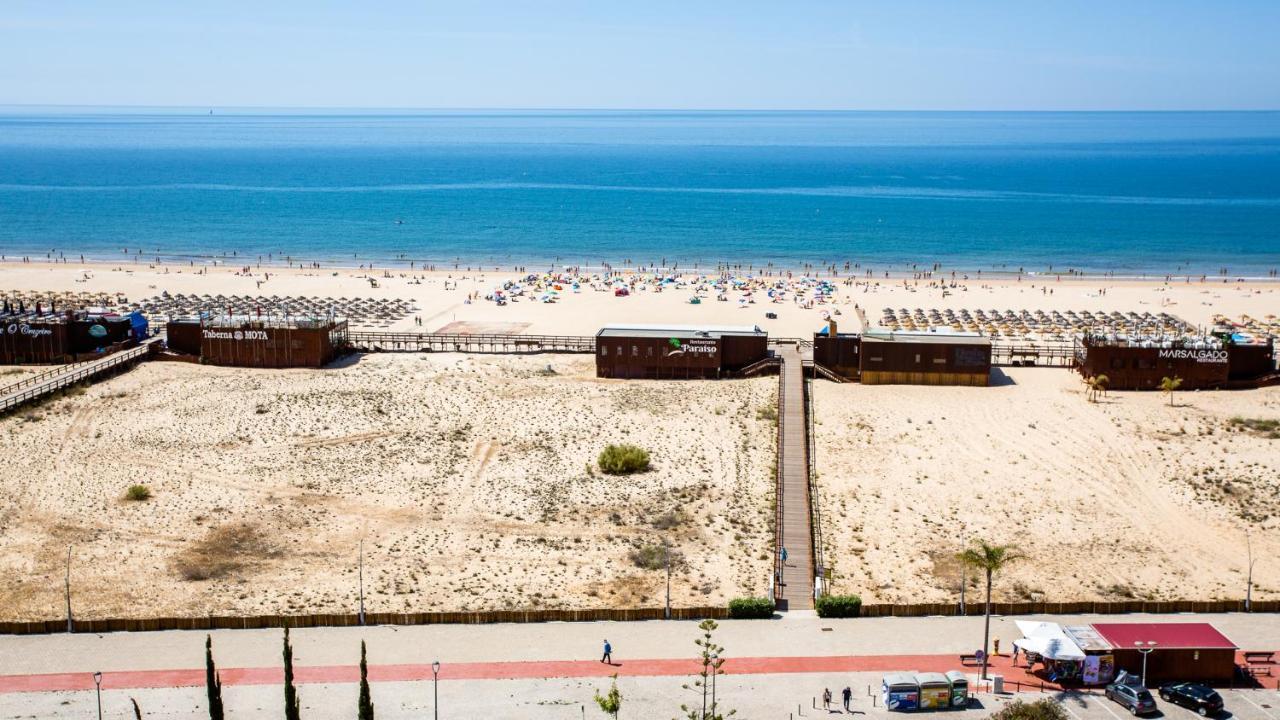 1Bdr Apartment W/Beach View By Lovelystay Monte Gordo Eksteriør billede